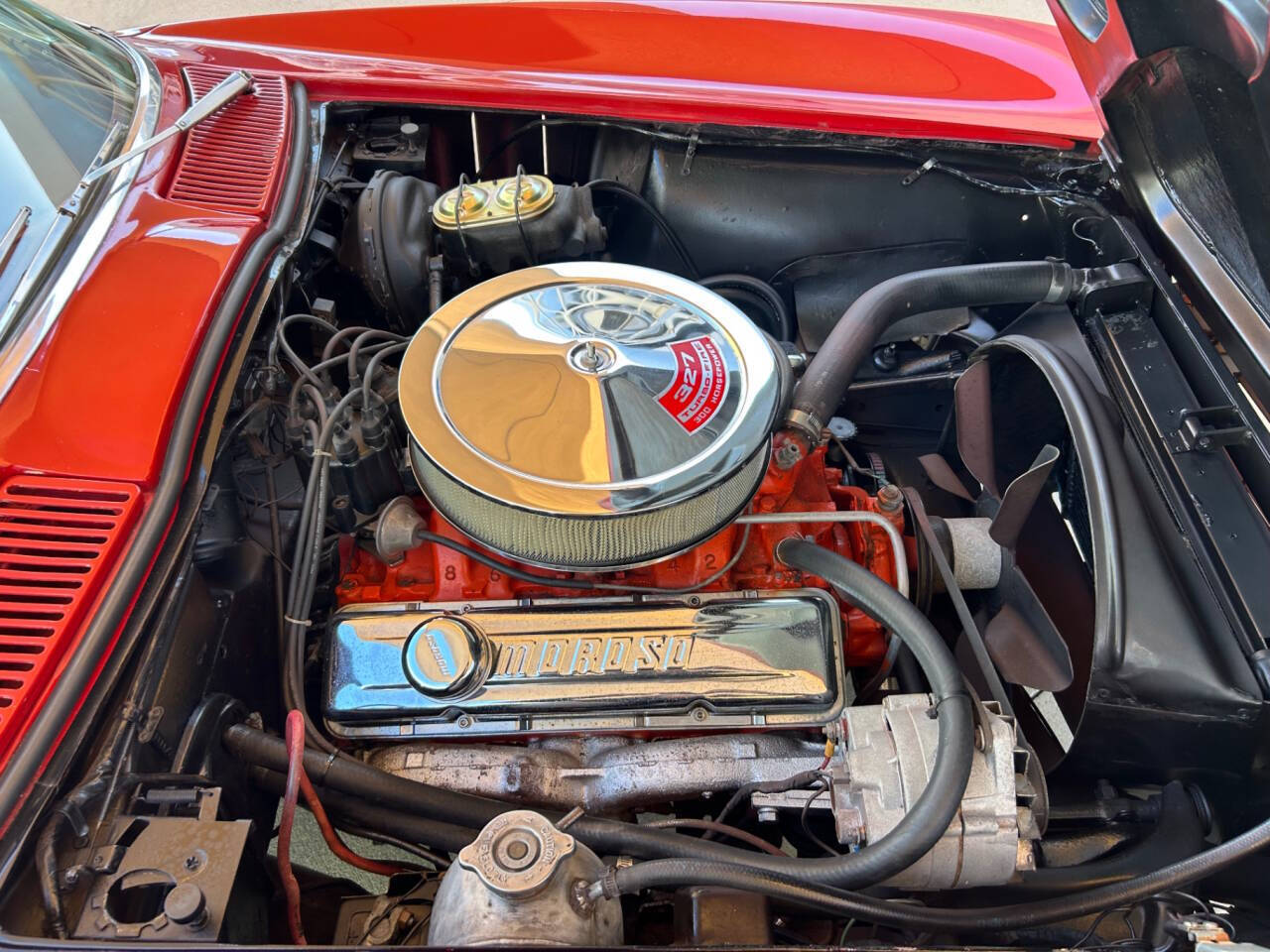 Chevrolet-Corvette-1965-Convertible-36