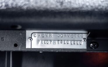 Chevrolet-Corvette-1965-Convertible-36