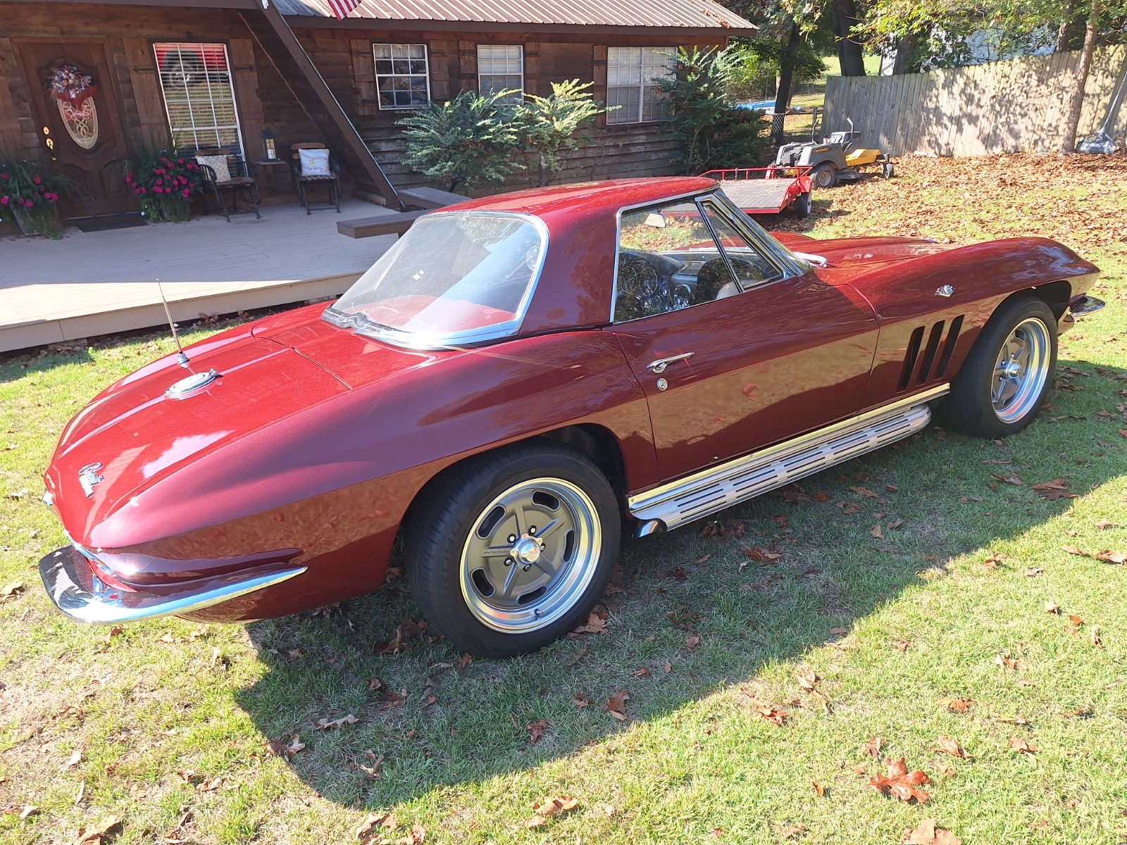 Chevrolet-Corvette-1965-Convertible-4