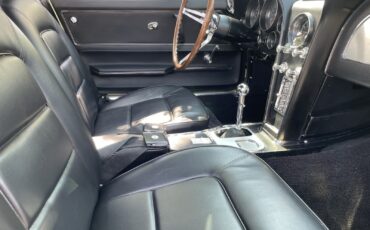 Chevrolet-Corvette-1965-Convertible-8