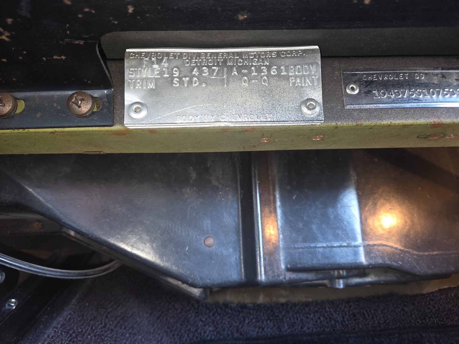 Chevrolet-Corvette-1965-Coupe-25