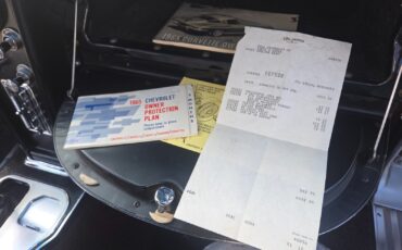 Chevrolet-Corvette-1965-Coupe-28