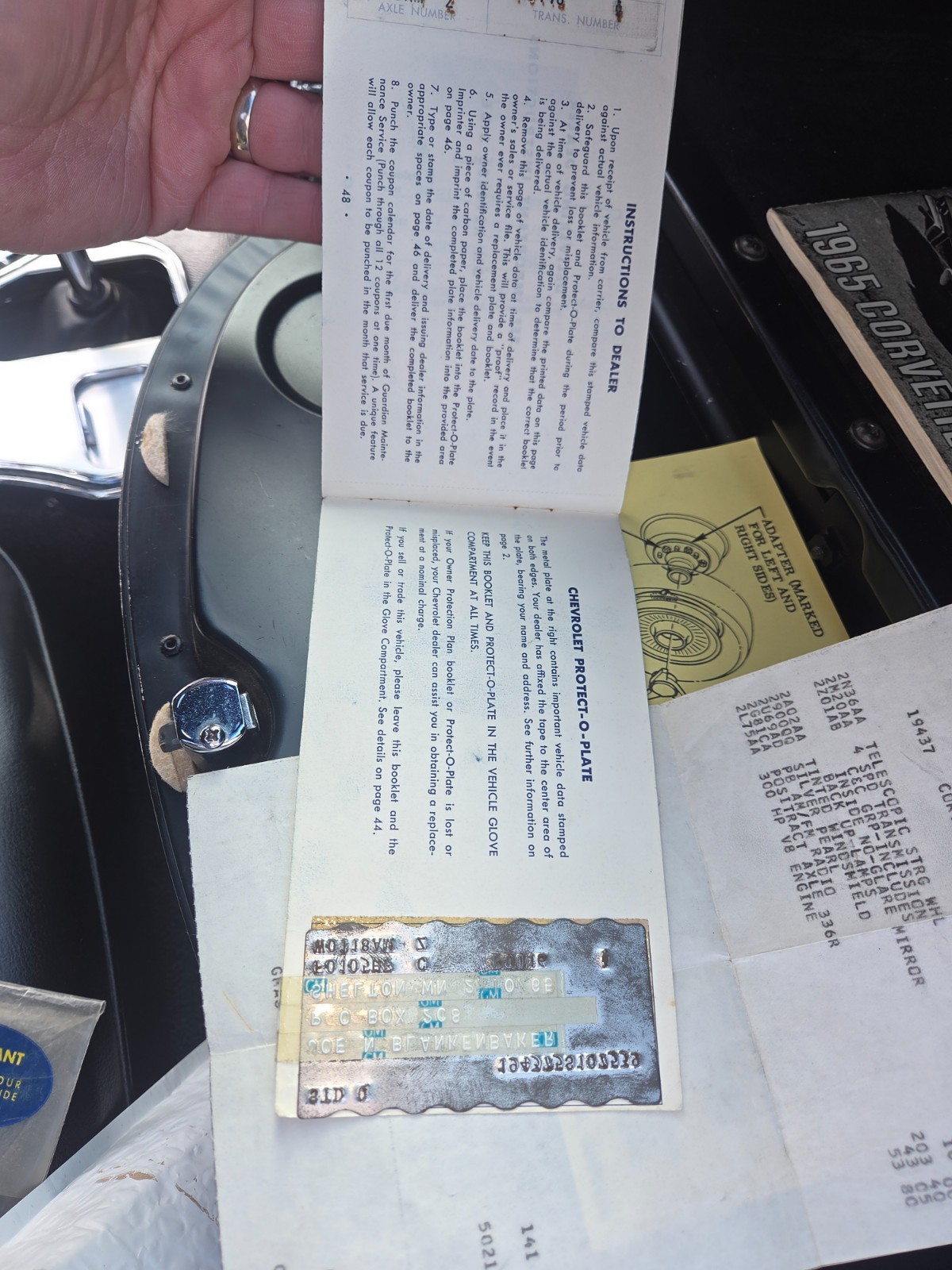 Chevrolet-Corvette-1965-Coupe-30