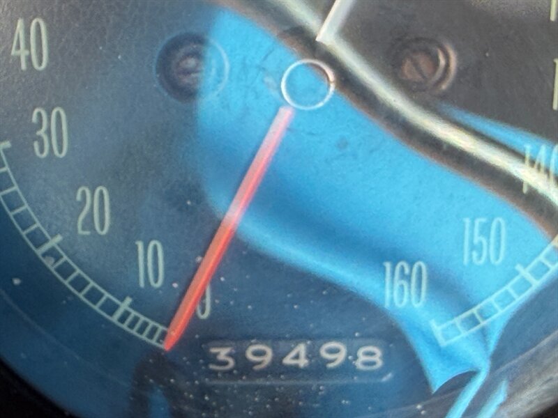 Chevrolet-Corvette-1966-11