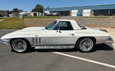 Chevrolet-Corvette-1966-19