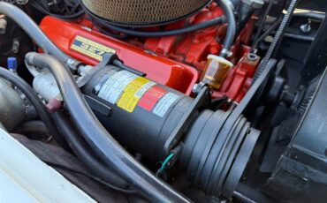 Chevrolet-Corvette-1966-40