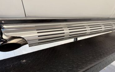 Chevrolet-Corvette-1966-44