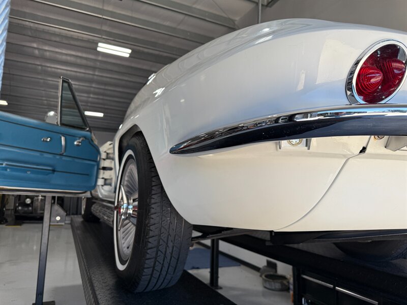 Chevrolet-Corvette-1966-48