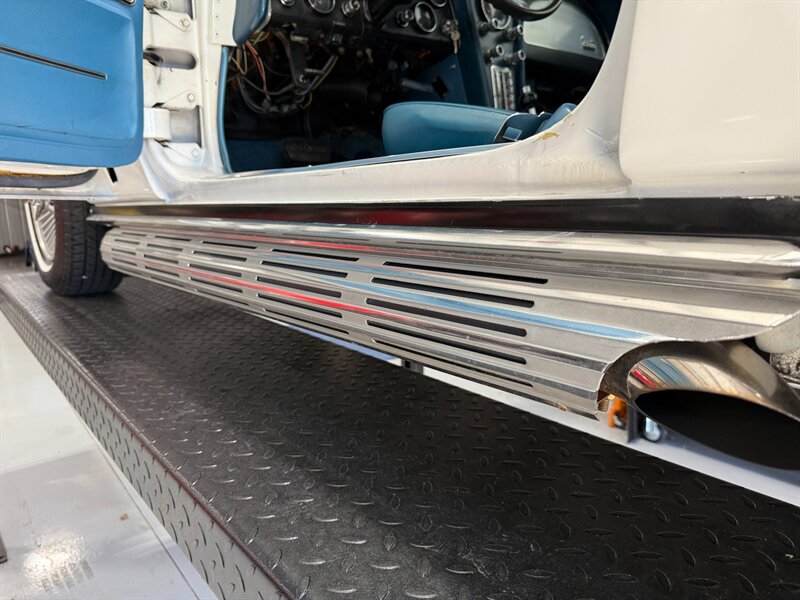 Chevrolet-Corvette-1966-49