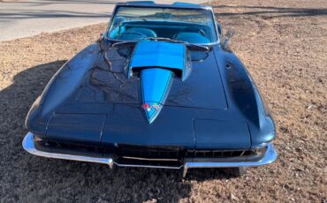 Chevrolet-Corvette-1966-Convertible-10