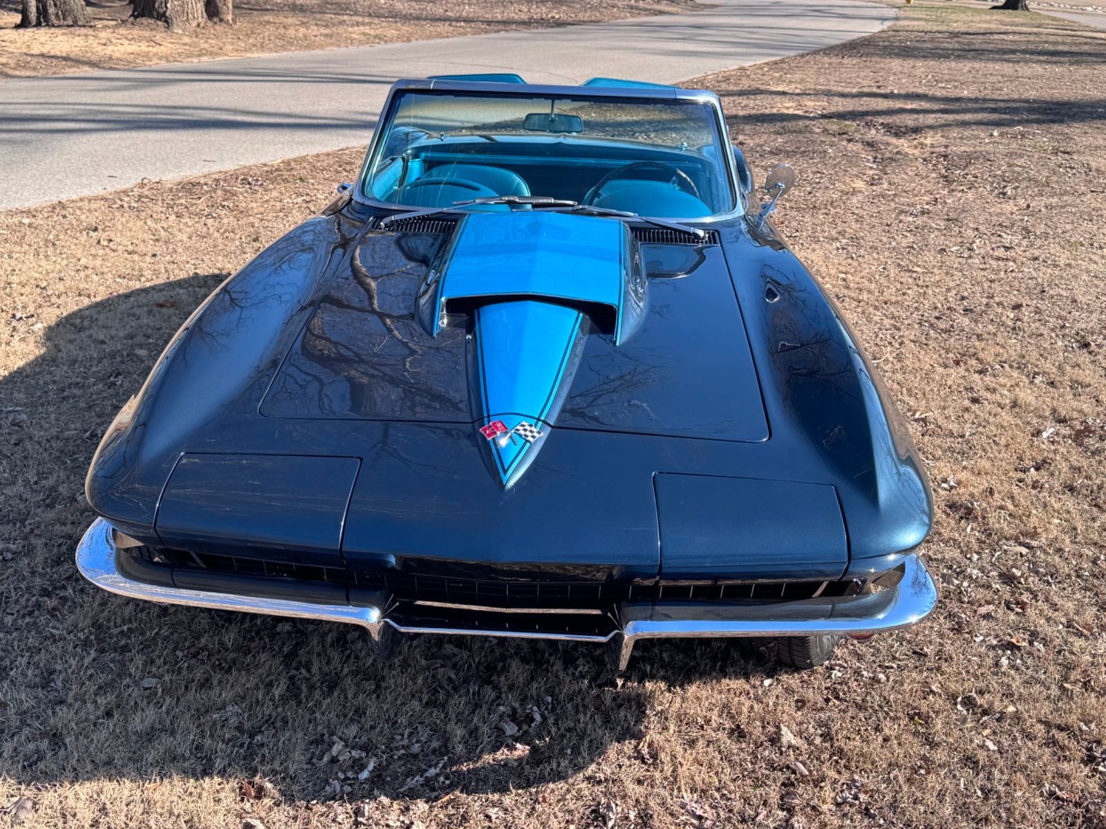 Chevrolet-Corvette-1966-Convertible-10