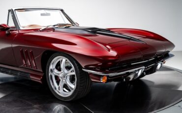 Chevrolet-Corvette-1966-Convertible-11