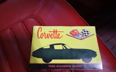 Chevrolet-Corvette-1966-Convertible-15