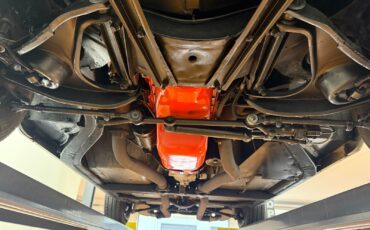 Chevrolet-Corvette-1966-Convertible-16