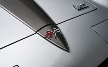 Chevrolet-Corvette-1966-Convertible-16