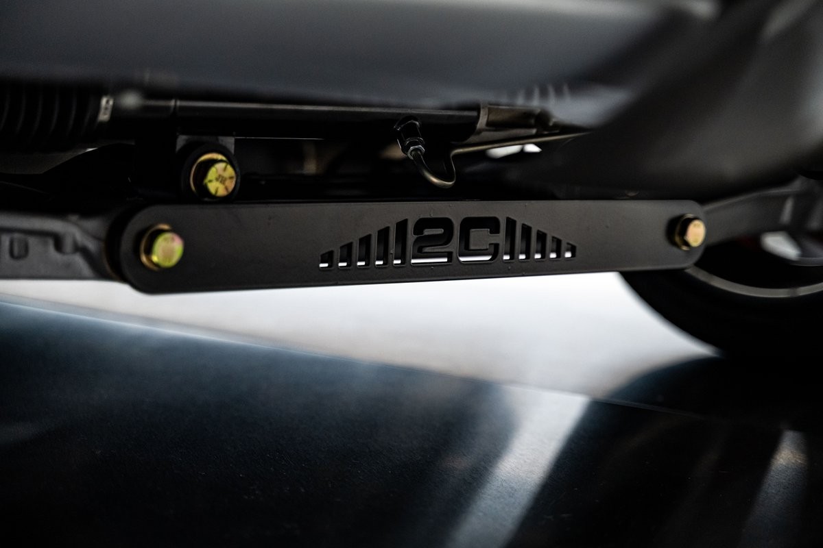 Chevrolet-Corvette-1966-Convertible-17