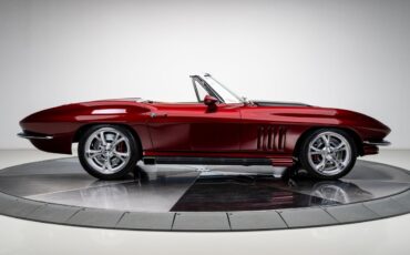 Chevrolet-Corvette-1966-Convertible-19