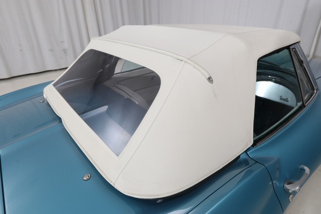 Chevrolet-Corvette-1966-Convertible-25