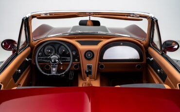 Chevrolet-Corvette-1966-Convertible-3