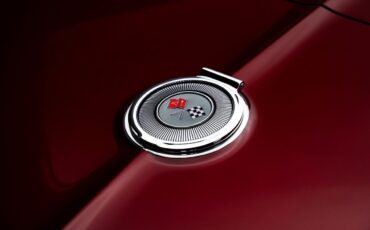 Chevrolet-Corvette-1966-Convertible-30