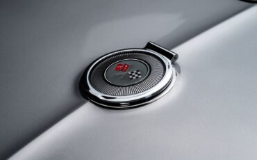 Chevrolet-Corvette-1966-Convertible-30