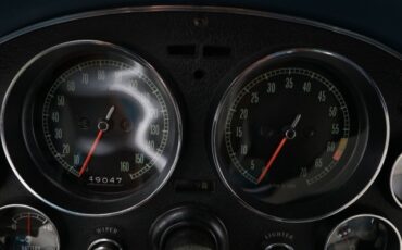 Chevrolet-Corvette-1966-Convertible-37