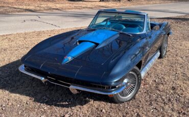 Chevrolet-Corvette-1966-Convertible