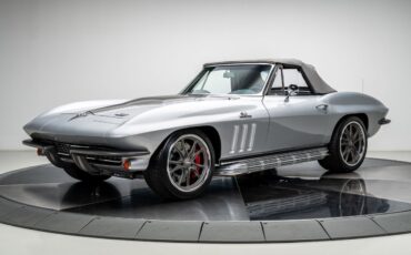 Chevrolet-Corvette-1966-Convertible-5