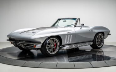 Chevrolet-Corvette-1966-Convertible-6