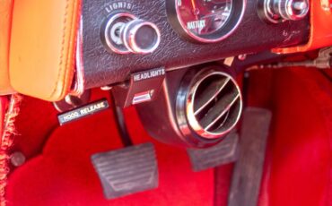 Chevrolet-Corvette-1966-Coupe-22