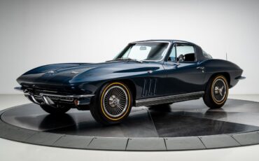 Chevrolet-Corvette-1966-Coupe-5