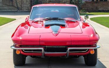 Chevrolet-Corvette-1966-Coupe-6