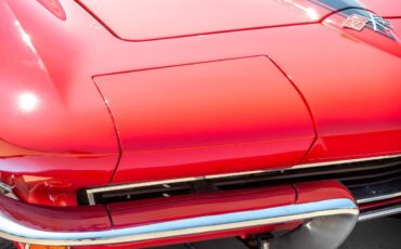 Chevrolet-Corvette-1966-Coupe-7