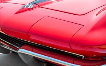 Chevrolet-Corvette-1966-Coupe-8
