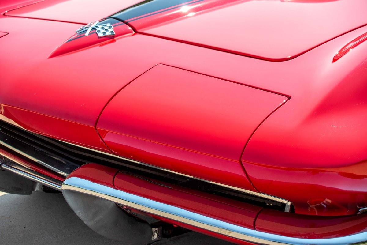 Chevrolet-Corvette-1966-Coupe-8