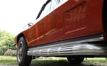 Chevrolet-Corvette-1967-CONVT-9