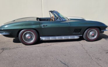 Chevrolet-Corvette-1967-Convertible-1