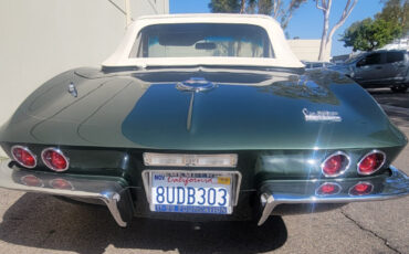 Chevrolet-Corvette-1967-Convertible-10