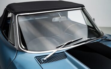 Chevrolet-Corvette-1967-Convertible-12