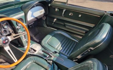 Chevrolet-Corvette-1967-Convertible-15