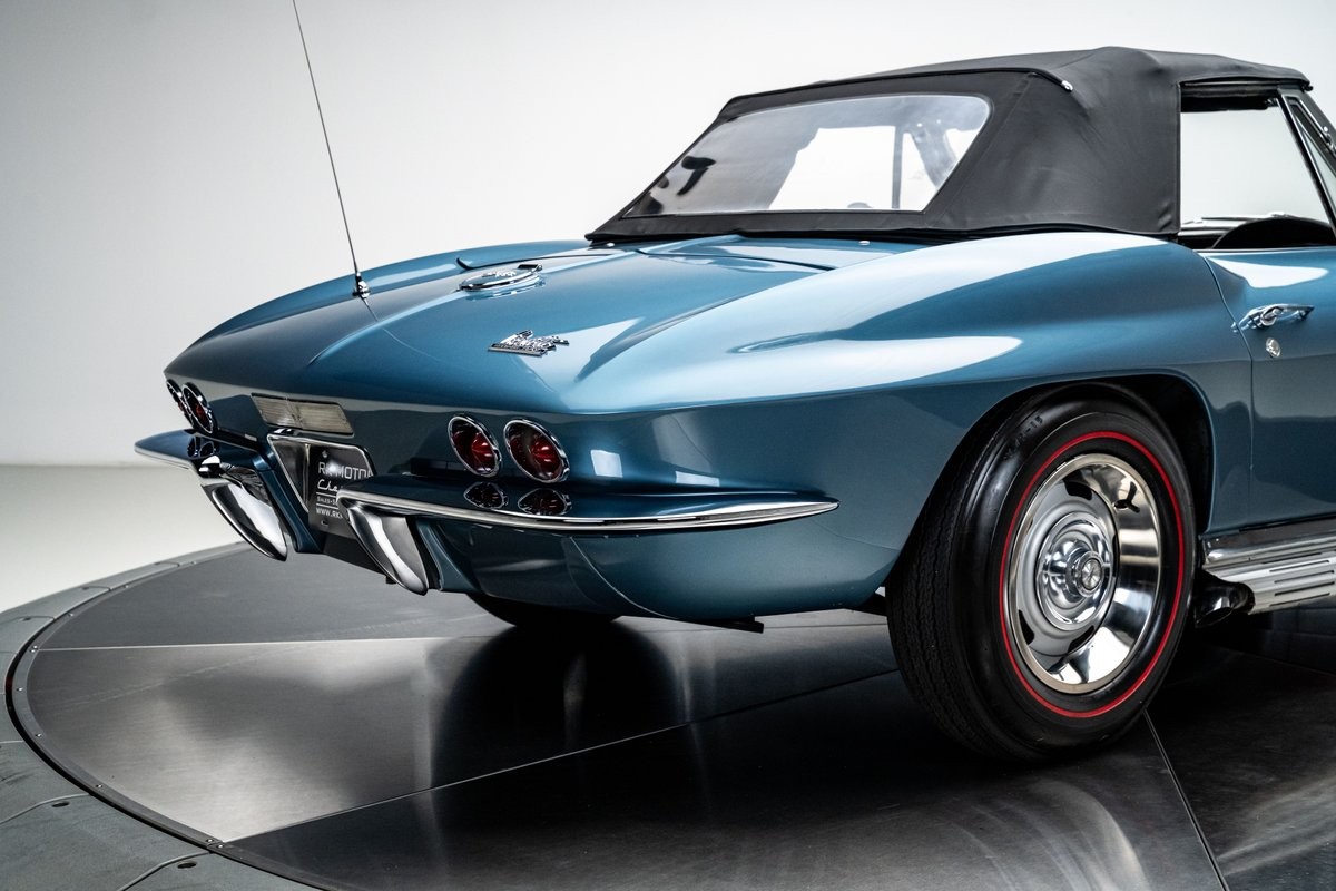 Chevrolet-Corvette-1967-Convertible-27