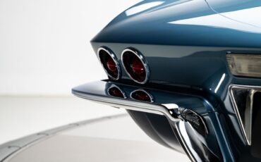 Chevrolet-Corvette-1967-Convertible-28