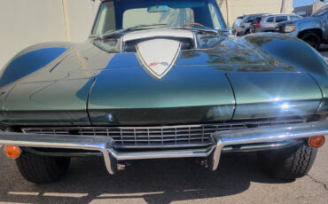 Chevrolet-Corvette-1967-Convertible-3