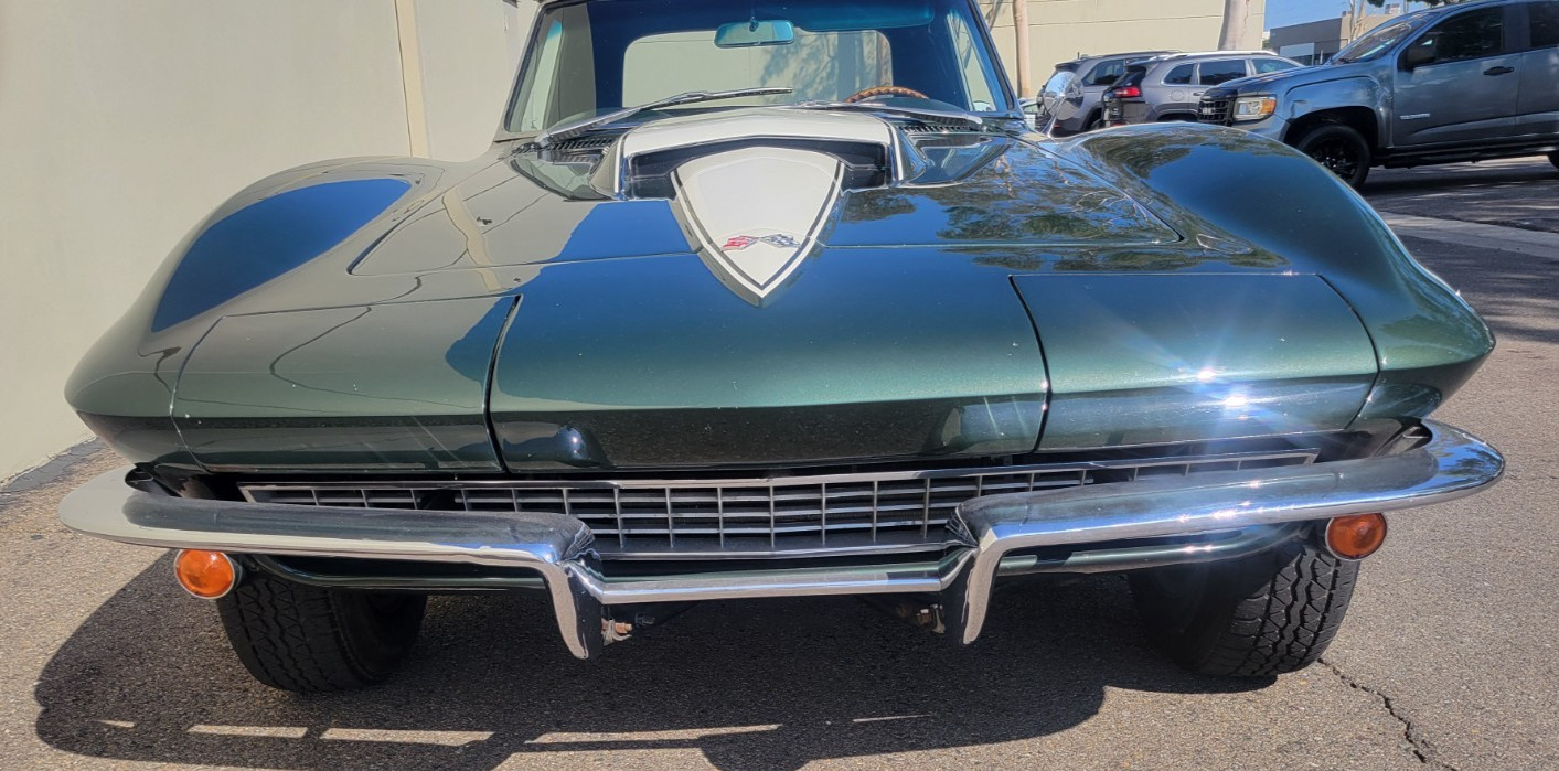 Chevrolet-Corvette-1967-Convertible-3