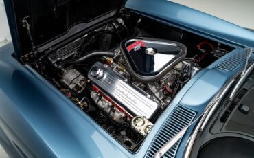 Chevrolet-Corvette-1967-Convertible-37