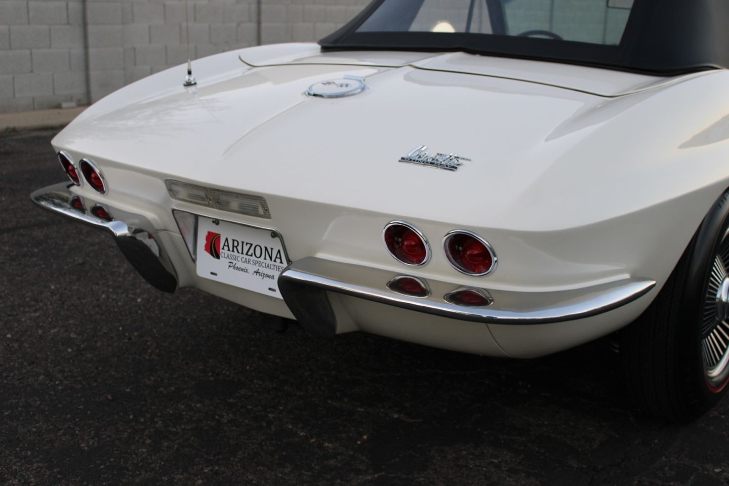 Chevrolet-Corvette-1967-Convertible-6