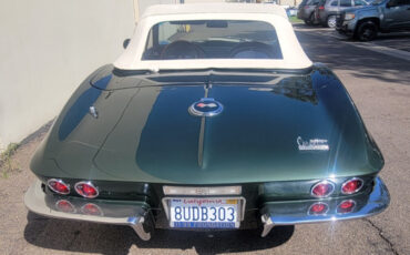 Chevrolet-Corvette-1967-Convertible-8
