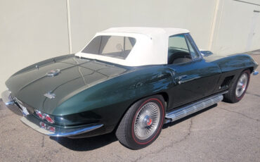 Chevrolet-Corvette-1967-Convertible-9