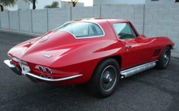 Chevrolet-Corvette-1967-Coupe-15