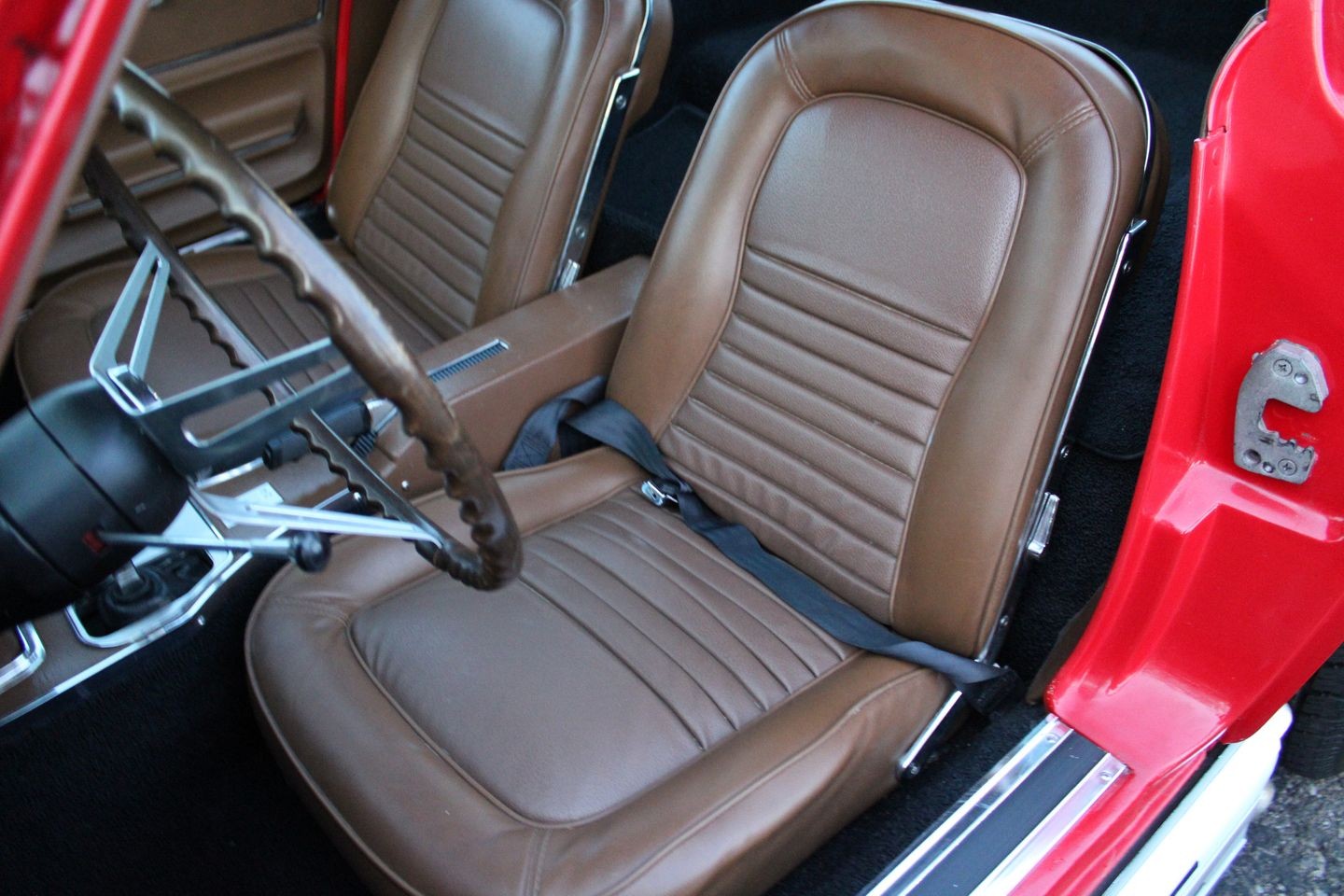 Chevrolet-Corvette-1967-Coupe-19